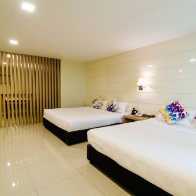 Bilik Deluxe Keluarga Kupon Mornington Hotel Sitiawan