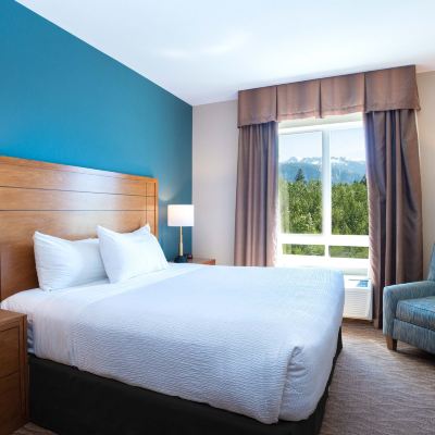 Standard King Room with Sofa Bed Sandman Hotel and Suites Squamish Promo Code