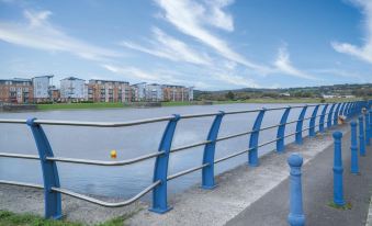 The Penthouse - 3 Bedroom Apartment - Llanelli