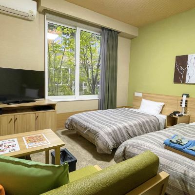 新館ツインルーム(浴室付)(山の景色) ルートイングランティア福岡宮若-脇田温泉- クーポン