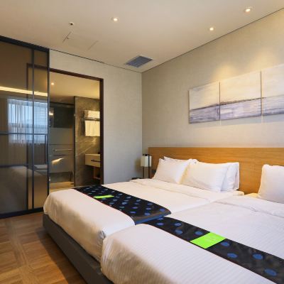 디럭스 스위트 온돌 밀리토피아호텔 쿠폰