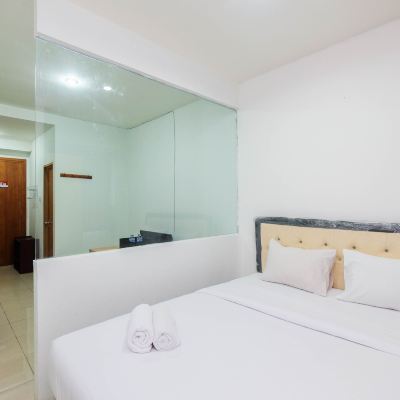 Guest Room Comfortable and Homey Studio at Titanium Square Apartment Promo Code