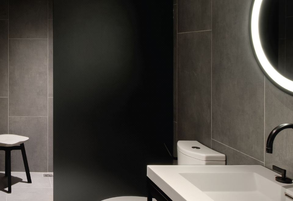 The Time New YorkDeluxe One-Bedroom King Suite