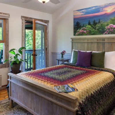 Rhododendron Room, Private Bathroom Bent Creek Lodge Bed & Breakfast Promo Code