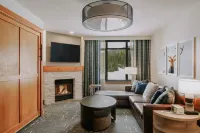 Summit Hotel at Big Sky Resort