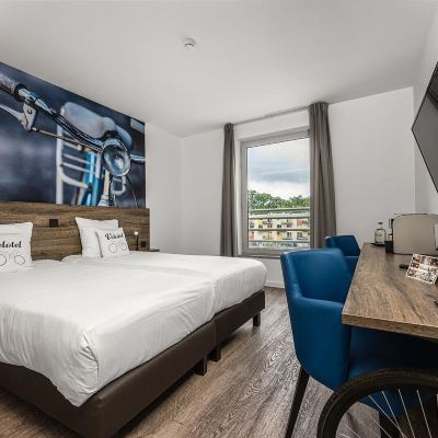 Comfort Twin Room Velotel Brugge Promo Code