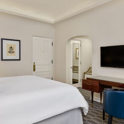 Classic Superior Room The Oxford Hotel Promo Code
