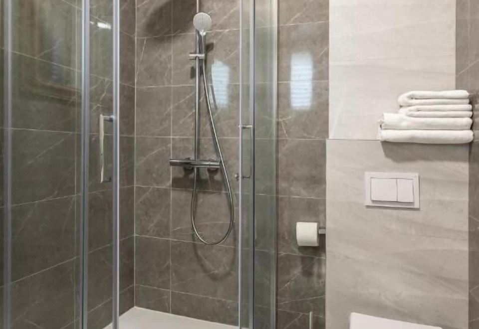 Deluxe Double Room, Courtyard View (Lucija)