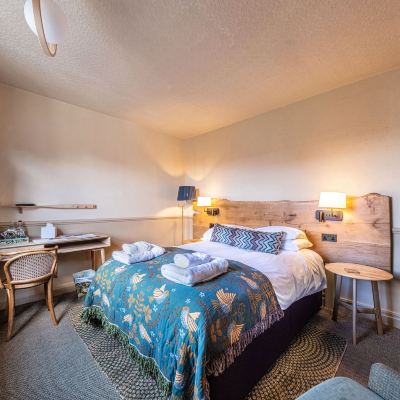 Basic Ensuite Double Room The Feathers Holt Promo Code