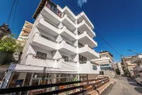 Lazy Roo Hostel Saranda Hôtels à : 