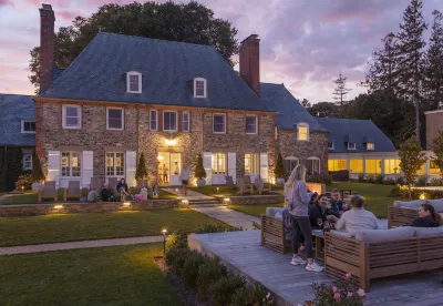 Shepherd’s Run Hotels in 