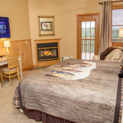 Newberry Springs (Hot Tub, Fireplace with Balcony) Berry Springs Lodge Promo Code