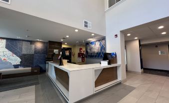 Holiday Inn Express Berkeley, an IHG Hotel - Housity