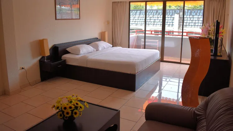 ห้องสวีท พร้อมระเบียง