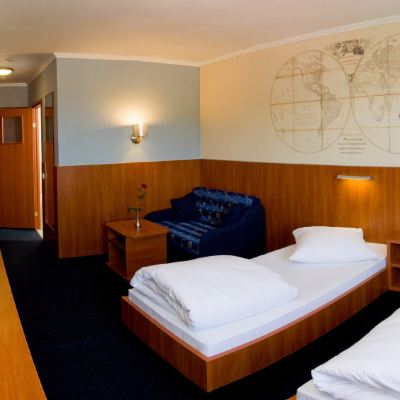 Comfort Room with Double Bed Hotel Navigator Promo Code