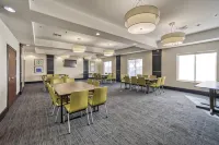 Holiday Inn Express & Suites Beeville by IHG