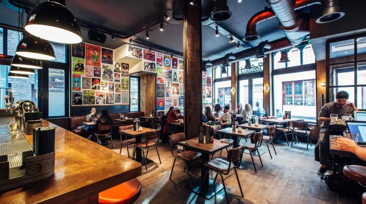 St Christophers Inn at The Winston 食事・レストラン