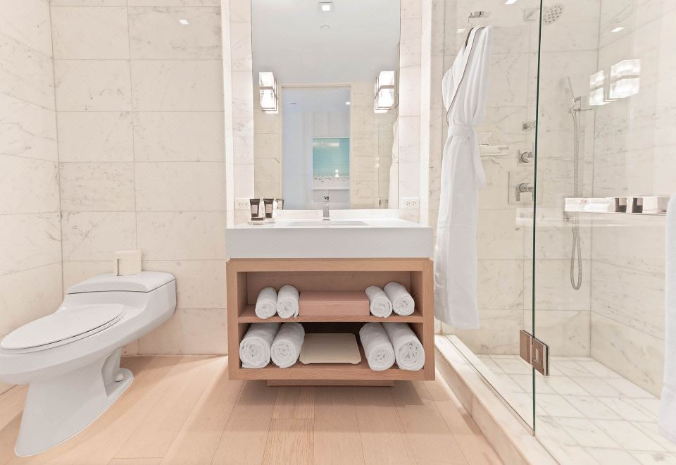 奢華海濱3.5臥室套房，高樓層，陽臺