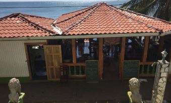 Hotel Los Delfines - Housity