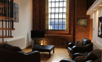 Trafalgar Warehouse Apartments