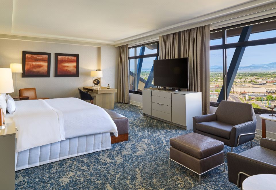 The Westin Westminster1 Bedroom Executive Suite, 1 King, Mountain View