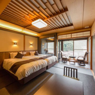 【和モダンスーペリア洋室】　38平米＋専用テラス6平米  　信楽焼露天風呂-喫煙 リブマックスリゾート川治 クーポン