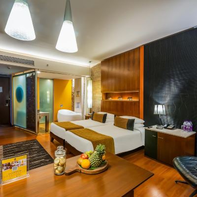 Premier Room With Bathtub O Hotel Pune Promo Code
