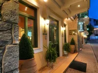Pan Hotel فنادق في دلفي