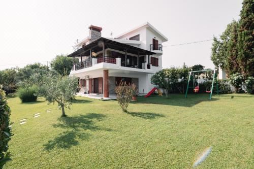 Hotel Theoni’s Country House with Garden and Sea View, Exterior, Garden