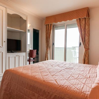 Classic Double Or Twin Room Universal Hotel Promo Code