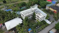 Akkaw Baler Hometel Hotels in 