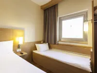 Ibis Amboise