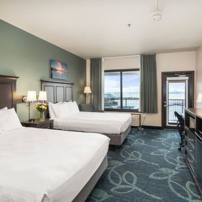Two Queen Room with Harbor View Park Point Marina Inn Promo Code