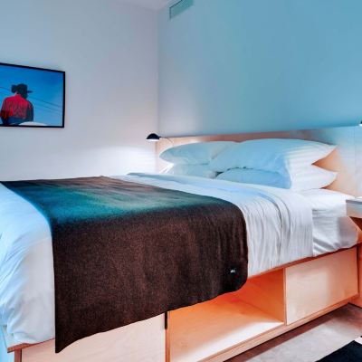 Standard King Room Hotel Dryce Promo Code