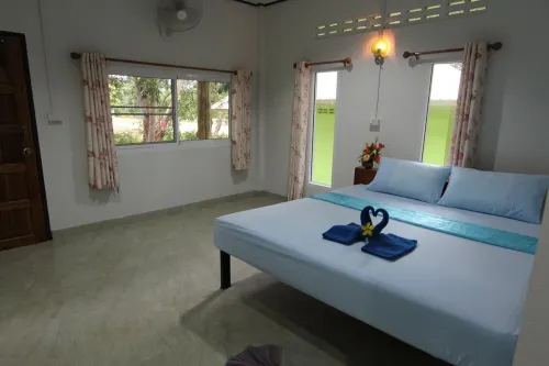 Koh Phayam Greentawan Resort