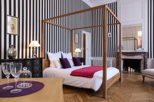 Maison Ailleurs