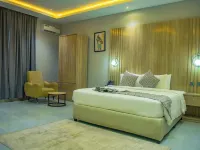 Ojaja Suites Akure 아쿠레 호텔