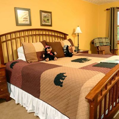 Hideaway Springs Suite (Whirlpool Tub, Fireplace, Separate Living Room, with Patio) Berry Springs Lodge Promo Code