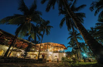 Puerto Palmeras 迪拉伯土度假村 酒店