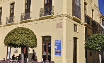 Apartamentos Rondacentro - Housity