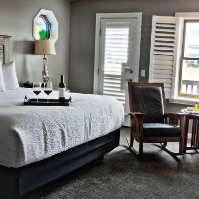Standard King Room The Purple Orchid Wine Country Resort & Spa Promo Code