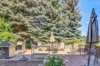 Mtn-View Balcony! Walkable Ketchum Condo