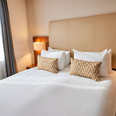 Standard Double Room Thistle Trafalgar Square Promo Code