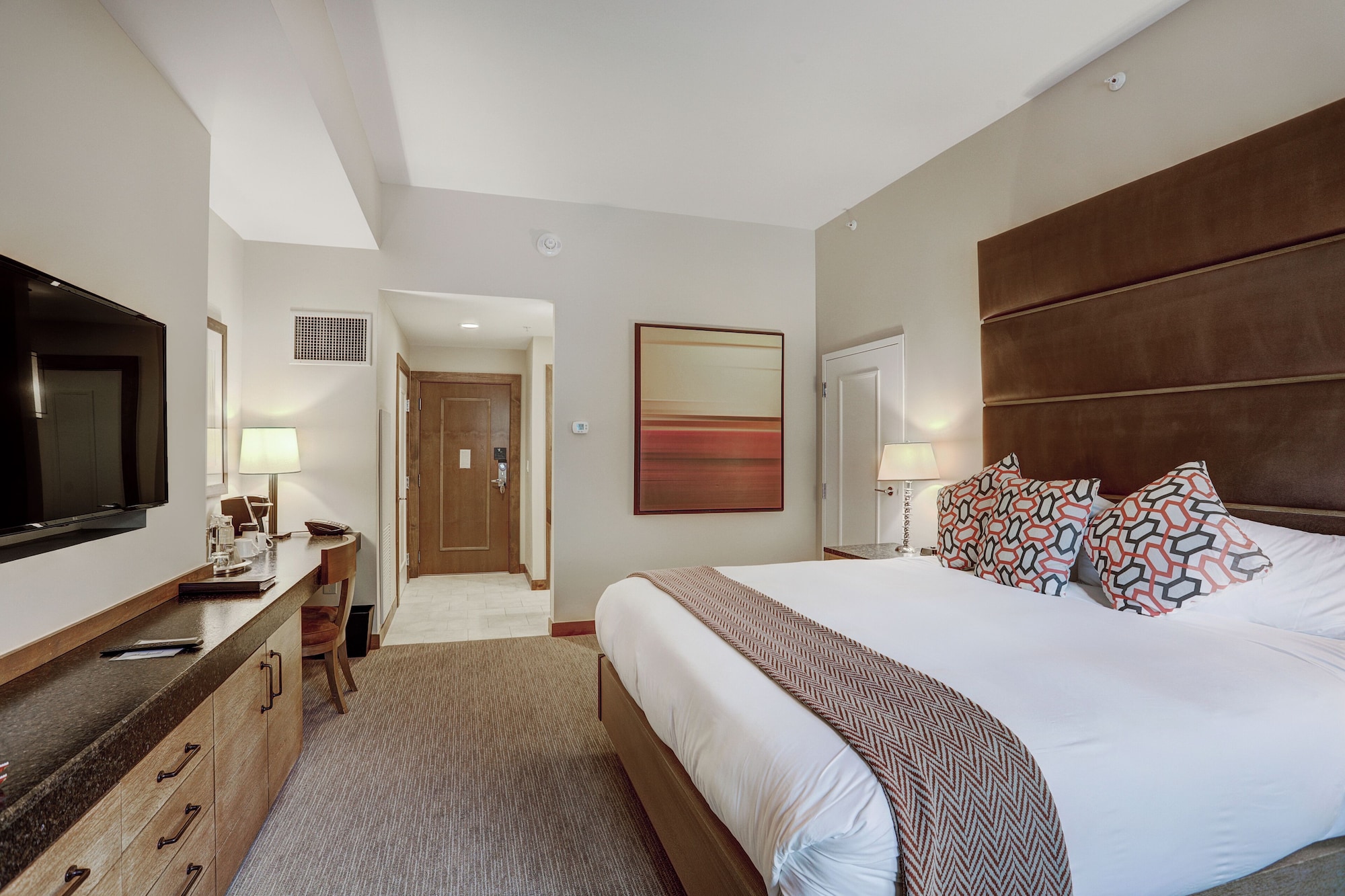 The Osprey at Beaver Creek, a RockResort高级特大床房