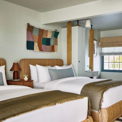 Deluxe Room - 2 Queen Beds Sunset Beach Motel Promo Code