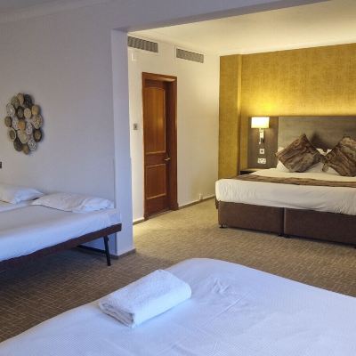 Suite, Multiple Beds Coppid Beech Promo Code
