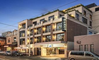 Corporate Living Accommodation Hawthorn