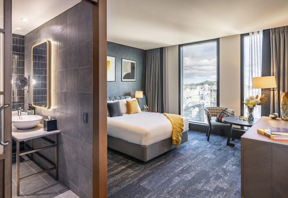 voco Auckland City Centre, an IHG Hotel Standard King Room