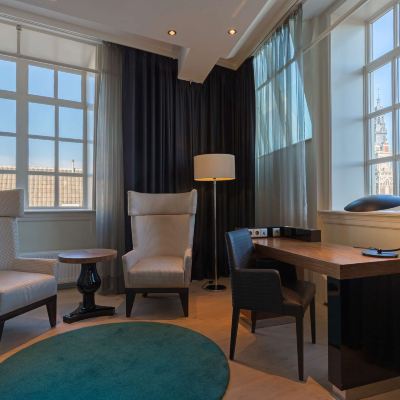 Amsterdam Suite with Canal View