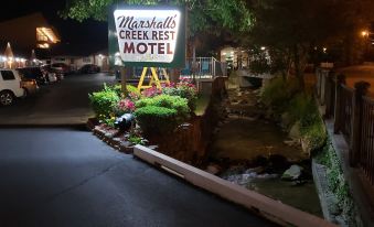 Marshall's Creek Rest Motel